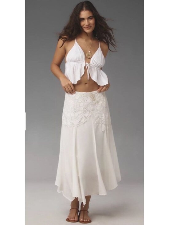 Anthropologie Dresses & Skirts - NWT 6P Anthropologie Crafted Crochet Skirt Lace Applique Lined